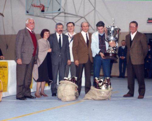 Malnate, 1990 - Premiazione Campionato Pinnacola a squadre